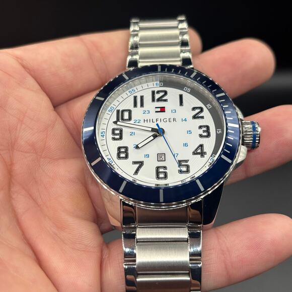 Tommy Hilfiger 1791073 Men’s Stainless Steel Blue Bezel White Dial Quartz NIBWT - Picture 12 of 17